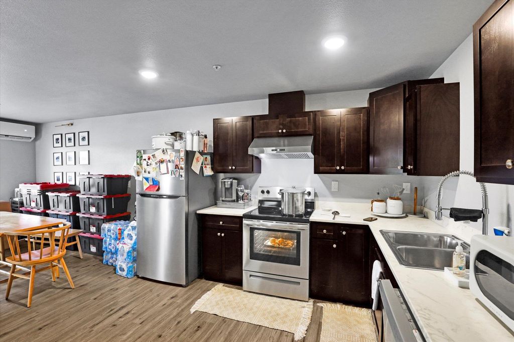 12409 E 3rd Ave, Spokane Valley, WA 99216 photo 5