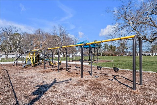 2429 Woolsey ST, Norfolk, VA 23513