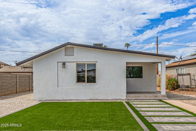 4010 S 24TH Place, Phoenix, AZ 85040