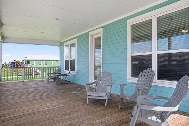 4133 4th Street, Galveston, TX 77554