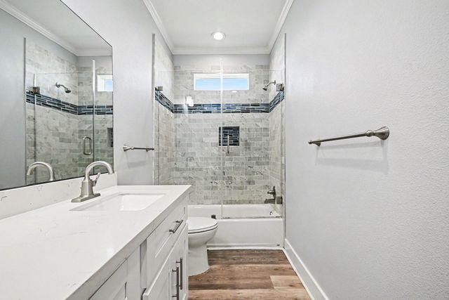 4133 4th Street, Galveston, TX 77554