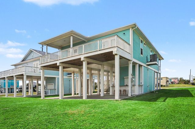 4133 4th Street, Galveston, TX 77554
