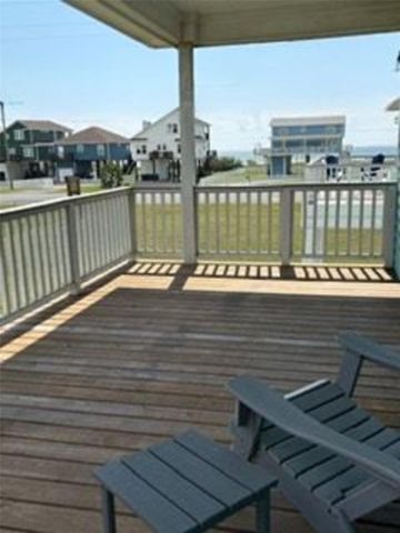 4133 4th Street, Galveston, TX 77554