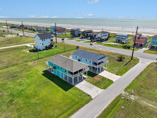 4133 4th Street, Galveston, TX 77554