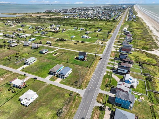 4133 4th Street, Galveston, TX 77554
