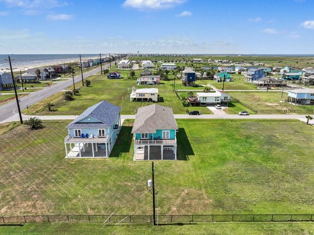 4133 4th Street, Galveston, TX 77554