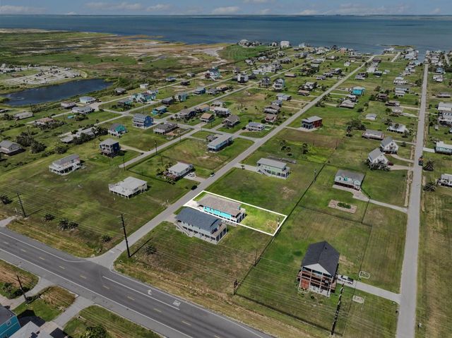 4133 4th Street, Galveston, TX 77554