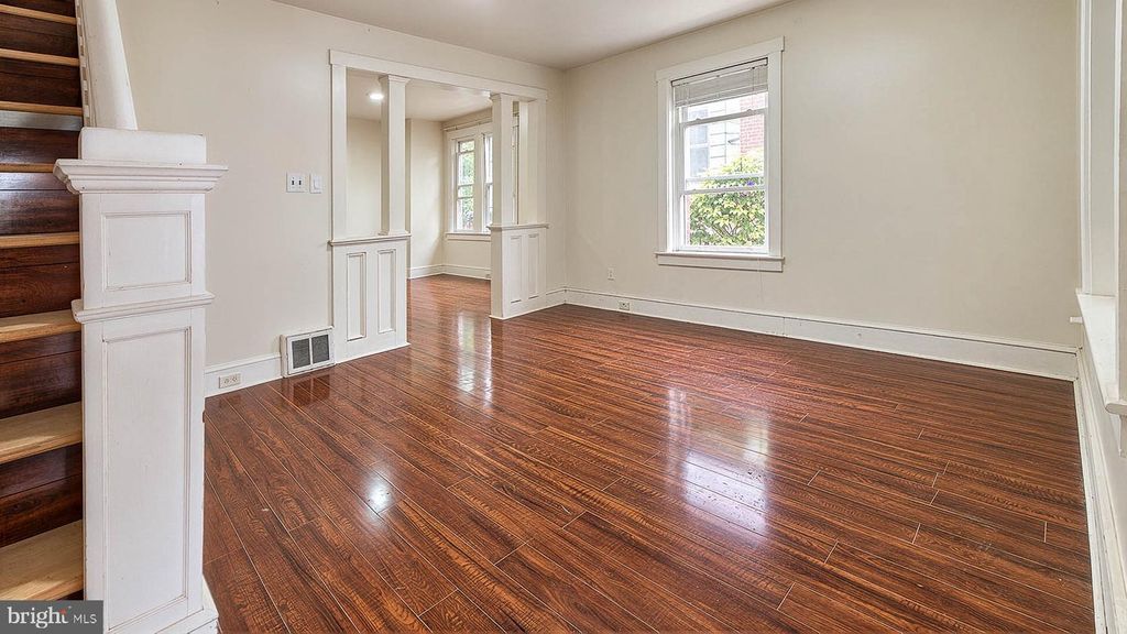 2611 LINDSAY ST, CHESTER, PA 19013 — photo 5