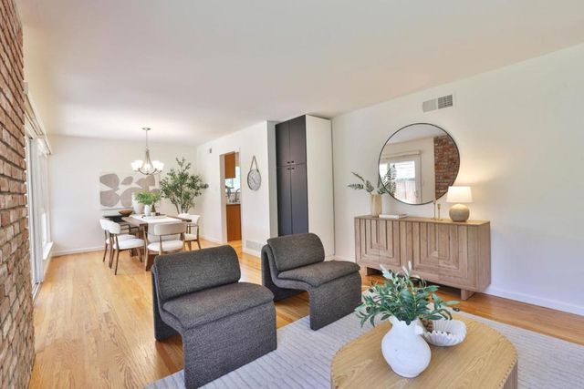 2984 Via Del Sol, San Jose, CA 95132