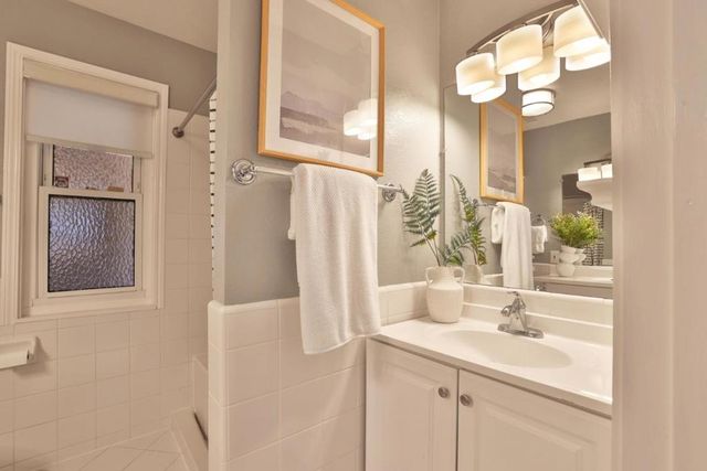2984 Via Del Sol, San Jose, CA 95132