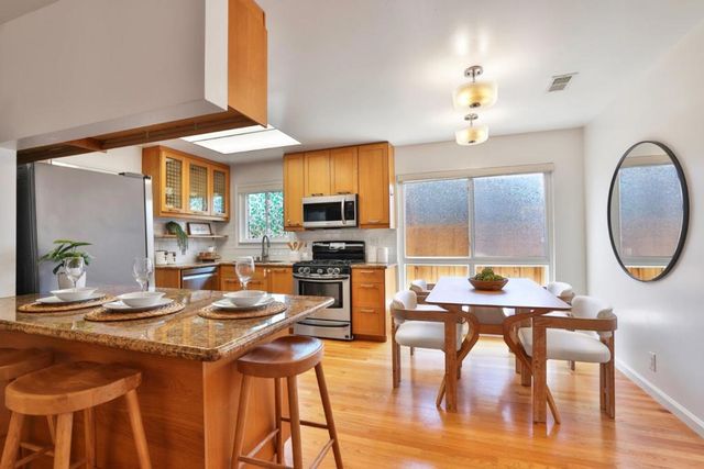 2984 Via Del Sol, San Jose, CA 95132