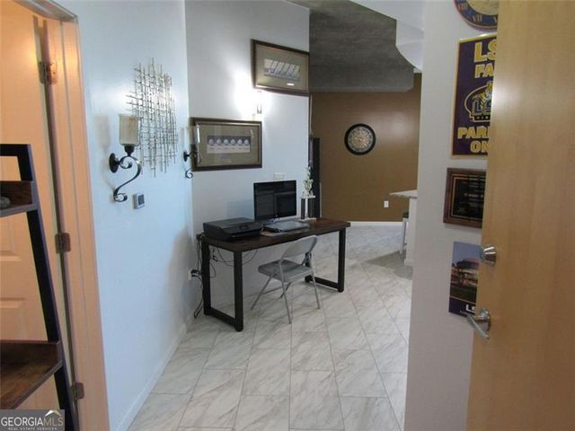 400 W Peachtree Street NW 903, Atlanta, GA 30308