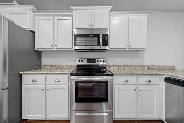 103 Ridgeway Circle, Crestview, FL 32536