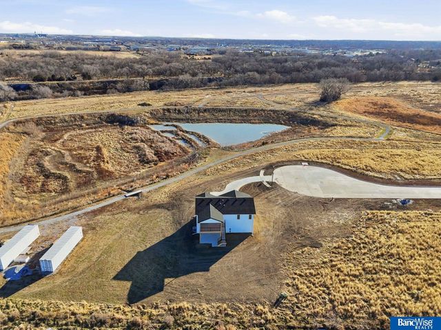 5017 N 35Th Court, Lincoln, NE 68504