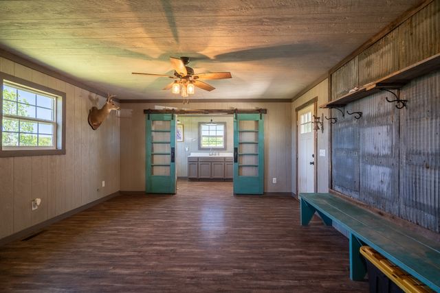 11220 Shelbyville Rd, Morrison, TN 37357