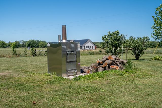 11220 Shelbyville Rd, Morrison, TN 37357