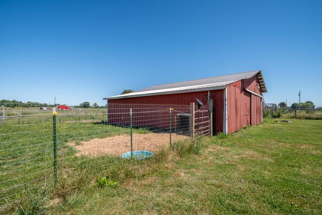 11220 Shelbyville Rd, Morrison, TN 37357