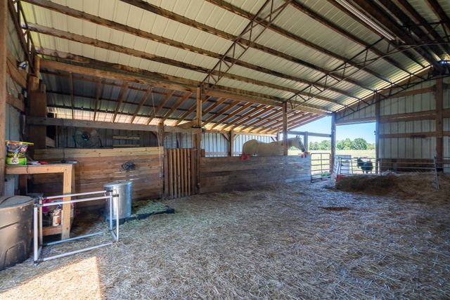 11220 Shelbyville Rd, Morrison, TN 37357