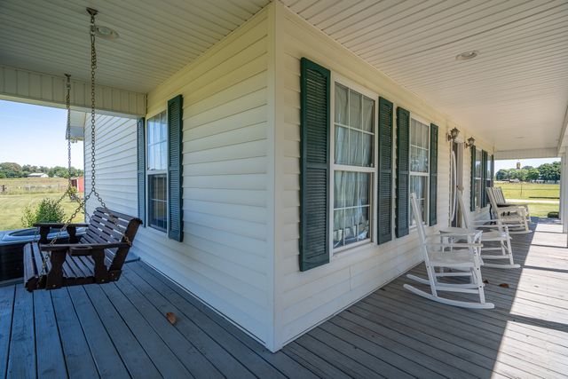11220 Shelbyville Rd, Morrison, TN 37357