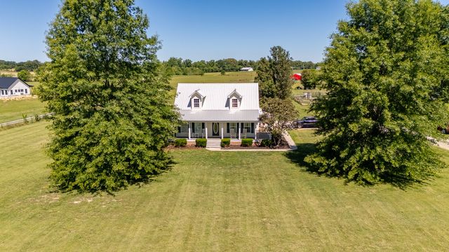 11220 Shelbyville Rd, Morrison, TN 37357