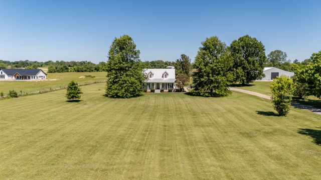 11220 Shelbyville Rd, Morrison, TN 37357