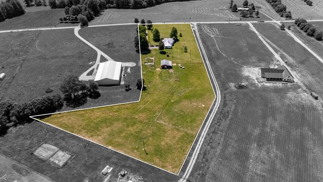 11220 Shelbyville Rd, Morrison, TN 37357