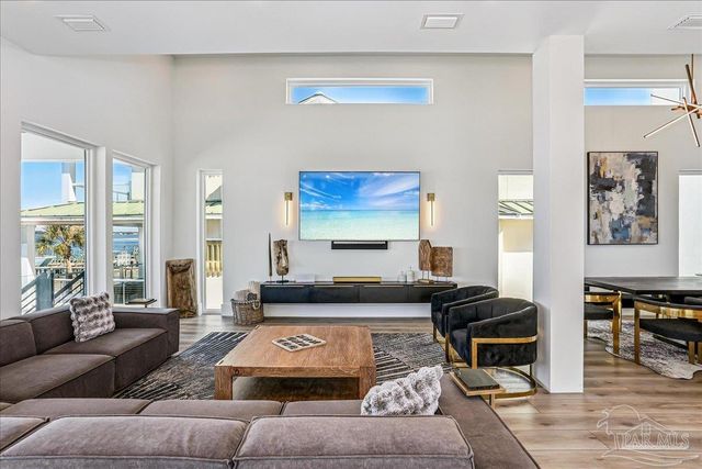 7348 Grand Navarre Blvd, Navarre Beach, FL 32566