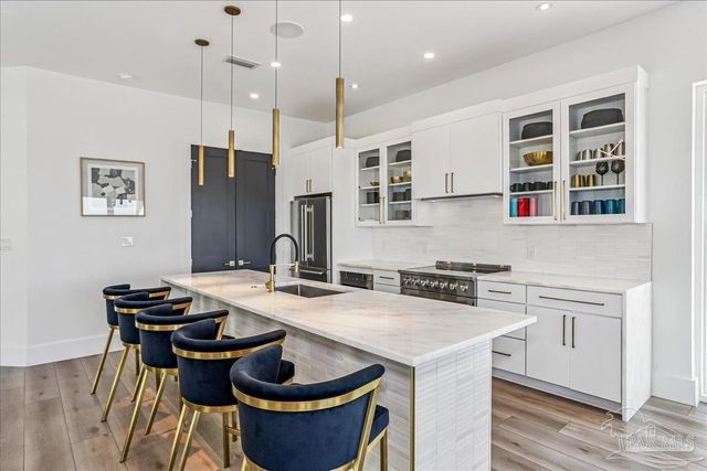 7348 Grand Navarre Blvd, Navarre Beach, FL 32566