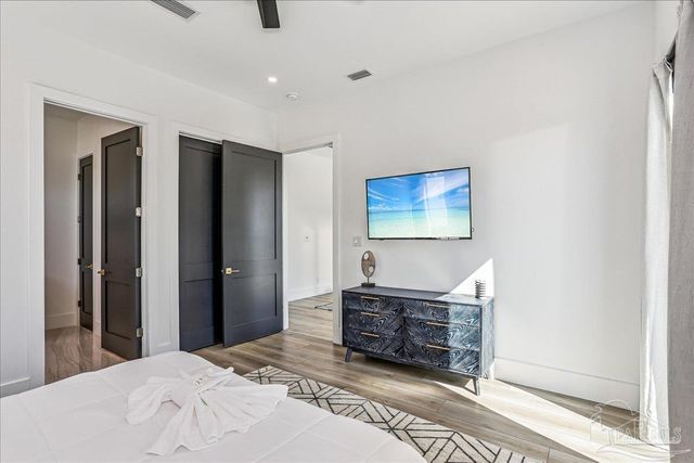 7348 Grand Navarre Blvd, Navarre Beach, FL 32566