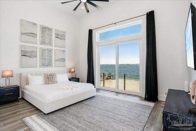 7348 Grand Navarre Blvd, Navarre Beach, FL 32566