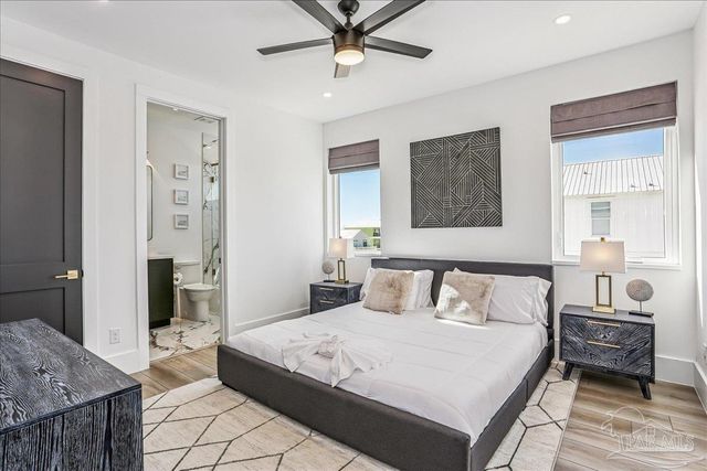 7348 Grand Navarre Blvd, Navarre Beach, FL 32566