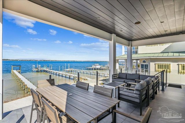 7348 Grand Navarre Blvd, Navarre Beach, FL 32566