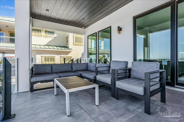 7348 Grand Navarre Blvd, Navarre Beach, FL 32566