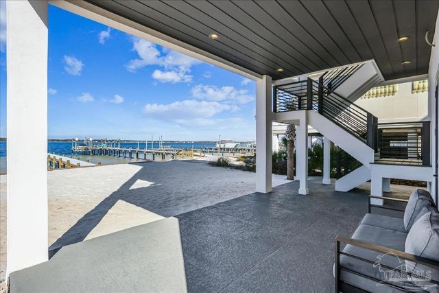 7348 Grand Navarre Blvd, Navarre Beach, FL 32566