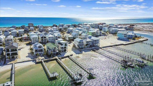 7348 Grand Navarre Blvd, Navarre Beach, FL 32566