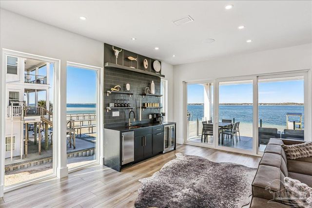 7348 Grand Navarre Blvd, Navarre Beach, FL 32566