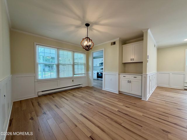 539A Warwick Court, Manchester, NJ 08759
