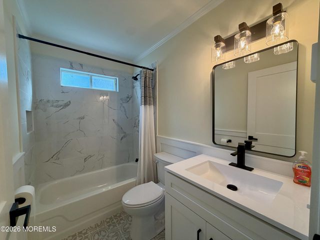 539A Warwick Court, Manchester, NJ 08759