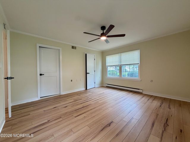 539A Warwick Court, Manchester, NJ 08759