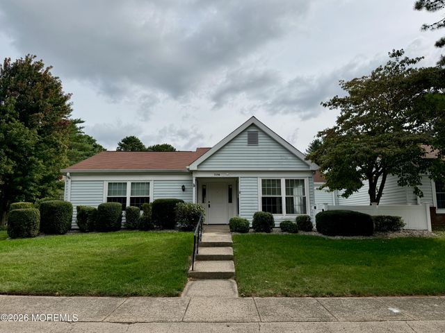 539A Warwick Court, Manchester, NJ 08759