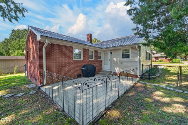 1408 Harriet Drive, Burlington, NC 27215