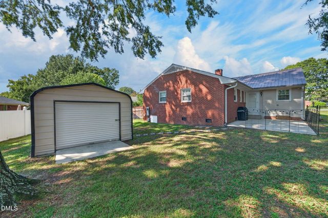 1408 Harriet Drive, Burlington, NC 27215