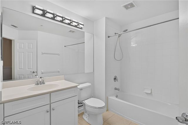 15995 Caldera LN 69, Naples, FL 34110