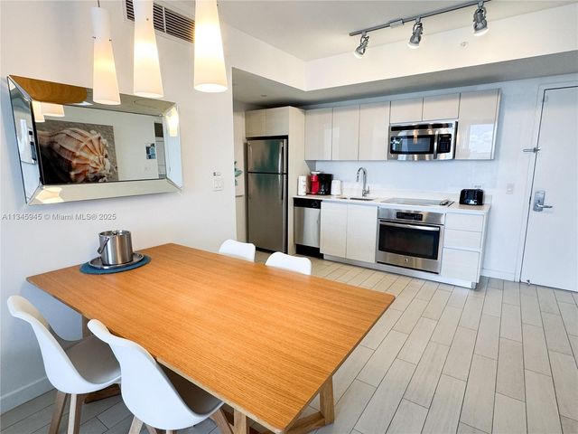 2602 E HALLANDALE BEACH BLVD R1409, Hallandale Beach, FL 33009