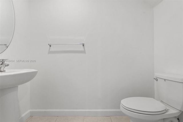 2405 NW 131st Cir, Miami, FL 33167