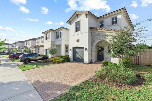 2405 NW 131st Cir, Miami, FL 33167