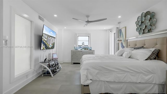 3100 NE 48th St PH18, Fort Lauderdale, FL 33308