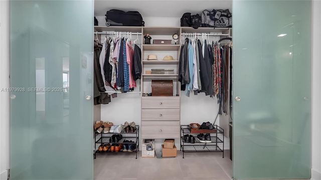 3100 NE 48th St PH18, Fort Lauderdale, FL 33308