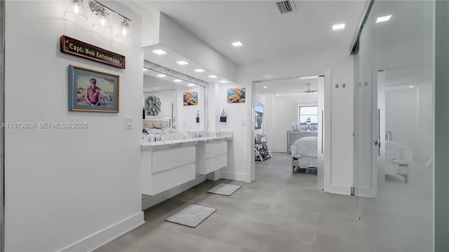 3100 NE 48th St PH18, Fort Lauderdale, FL 33308