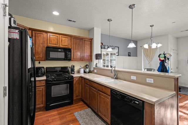 32 S 1630 W, Pleasant Grove, UT 84062
